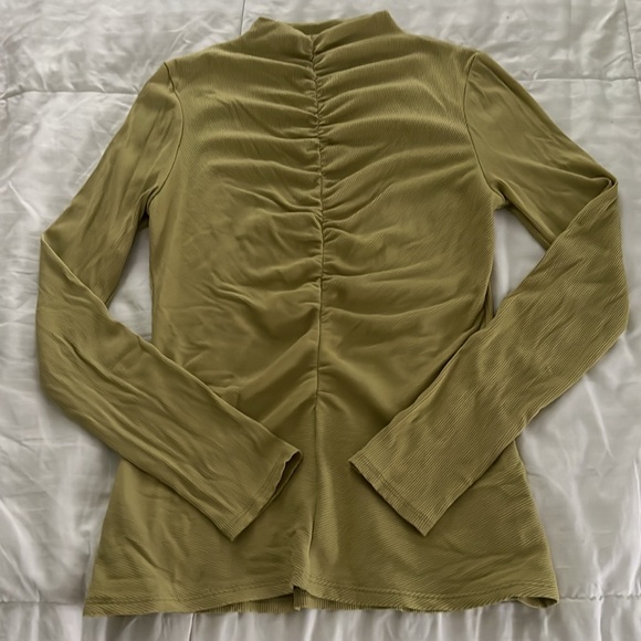 Vestique Ruched Mock Neck Long Sleeve Top - Picture 4 of 7